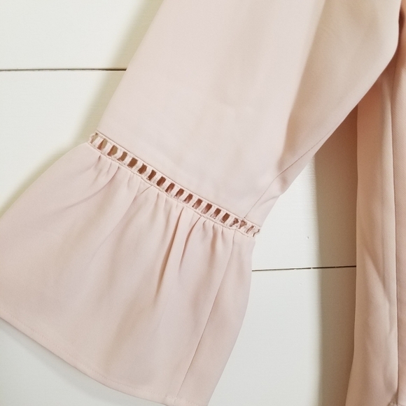 Calvin Klein Blush Pink Bell Sleeve V Neck Blouse - Picture 3 of 7